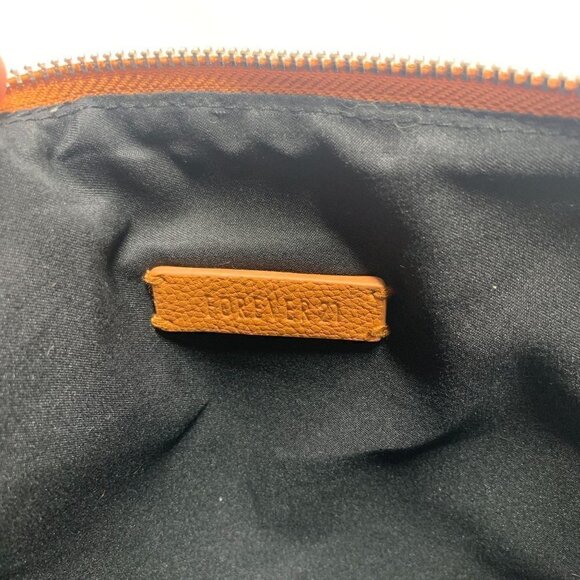 Forever 21 Small Crossbody Bag Caramel Vegan Leather 9"x9"x1" - Picture 5 of 8